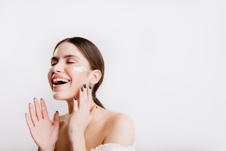 Why LumiGlow Essentials is Your Go-To for Healthy Skin